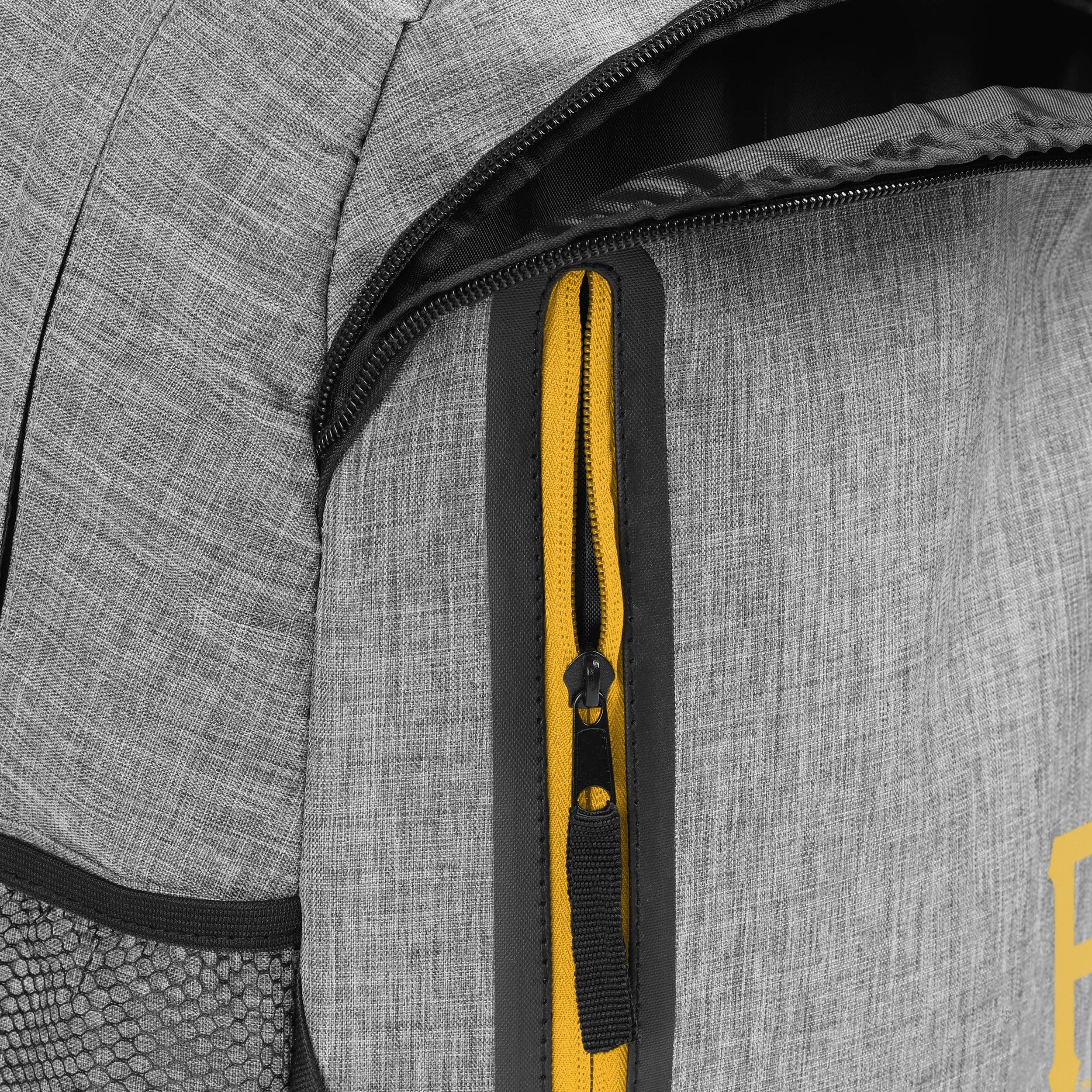 Pittsburgh Pirates Heather Grey Bold Backpack - Show Your Team Spirit!