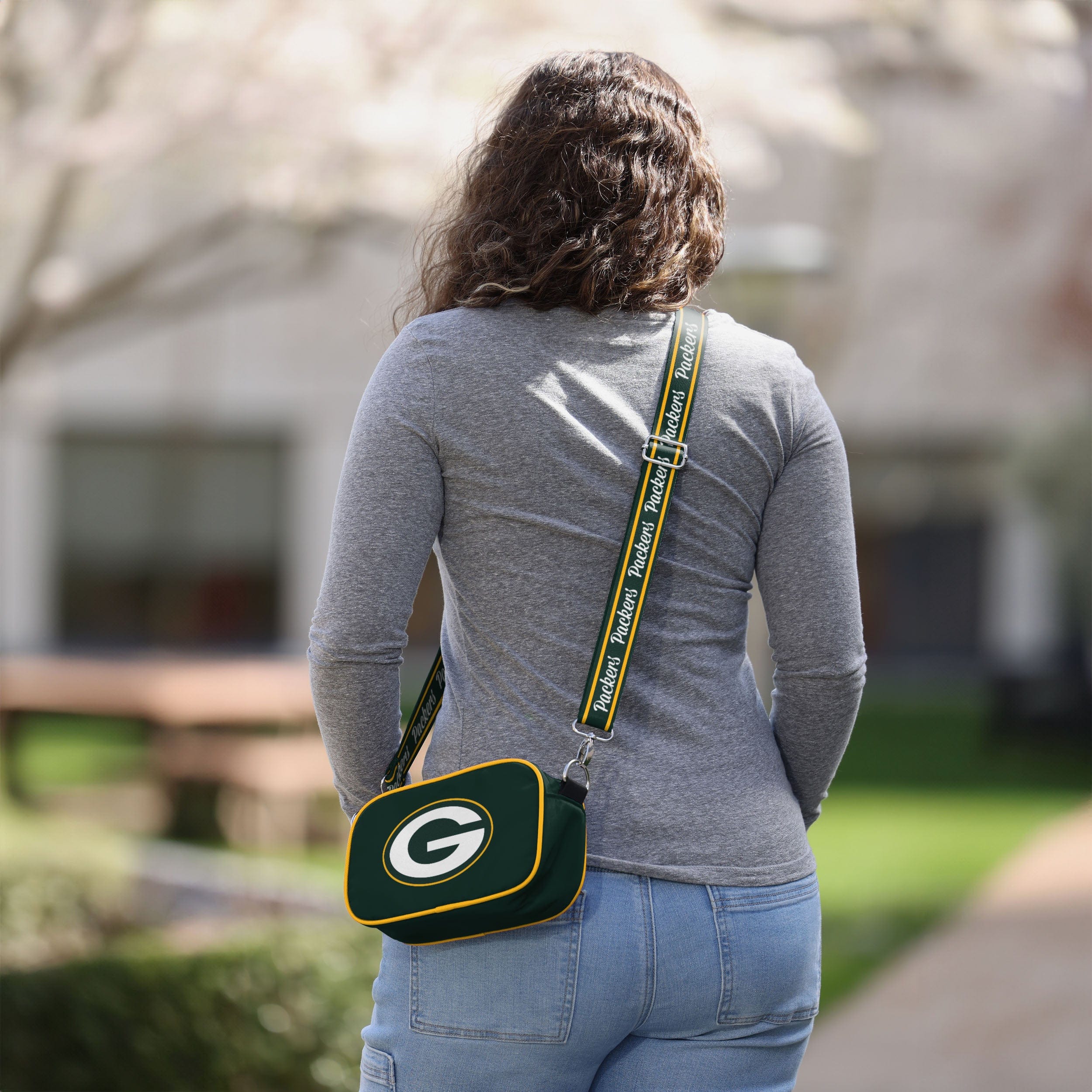 Green Bay Packers Team Logo Crossbody Bag - Show Your Team Spirit!