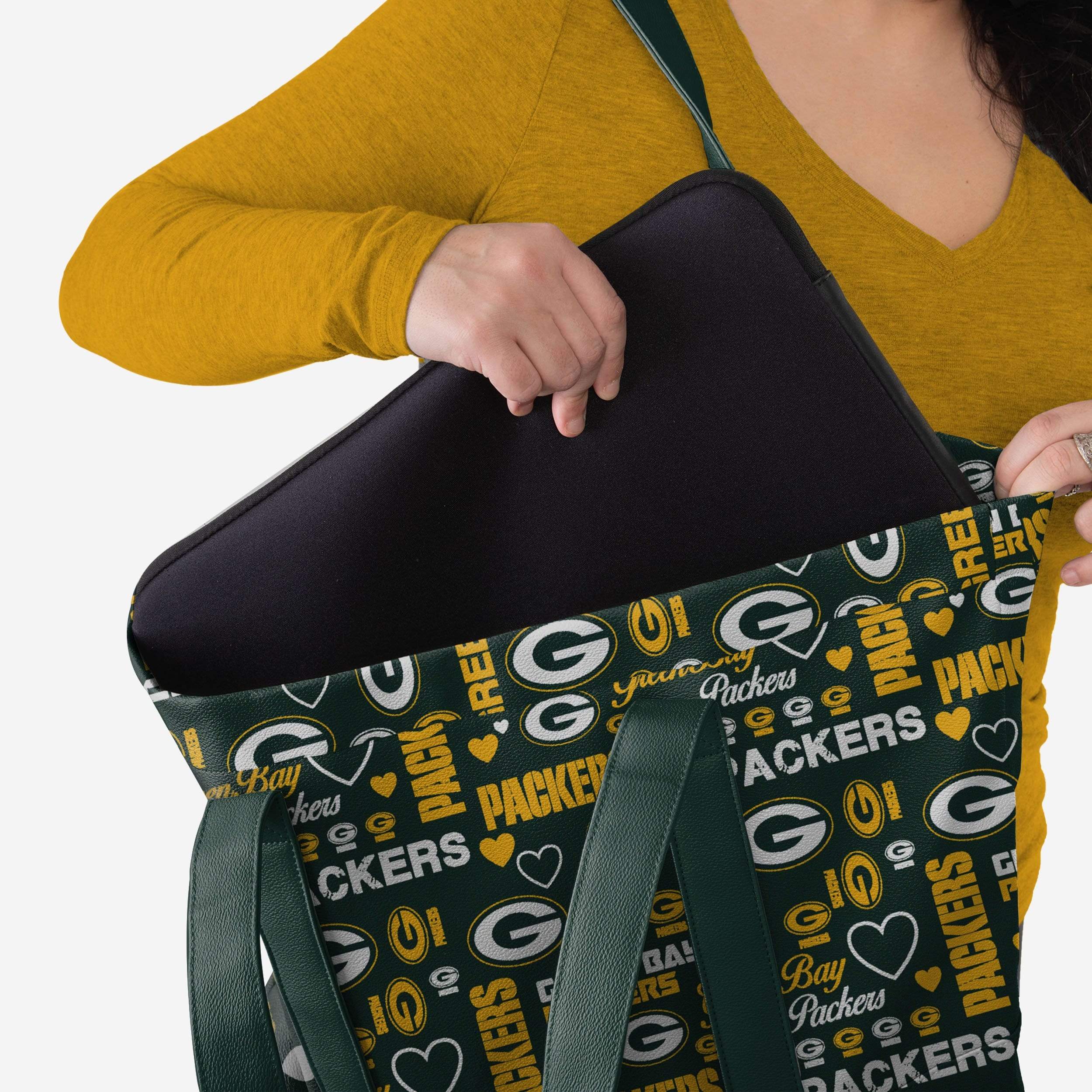 Green Bay Packers Logo Love Tote Bag - Show Your Fandom!