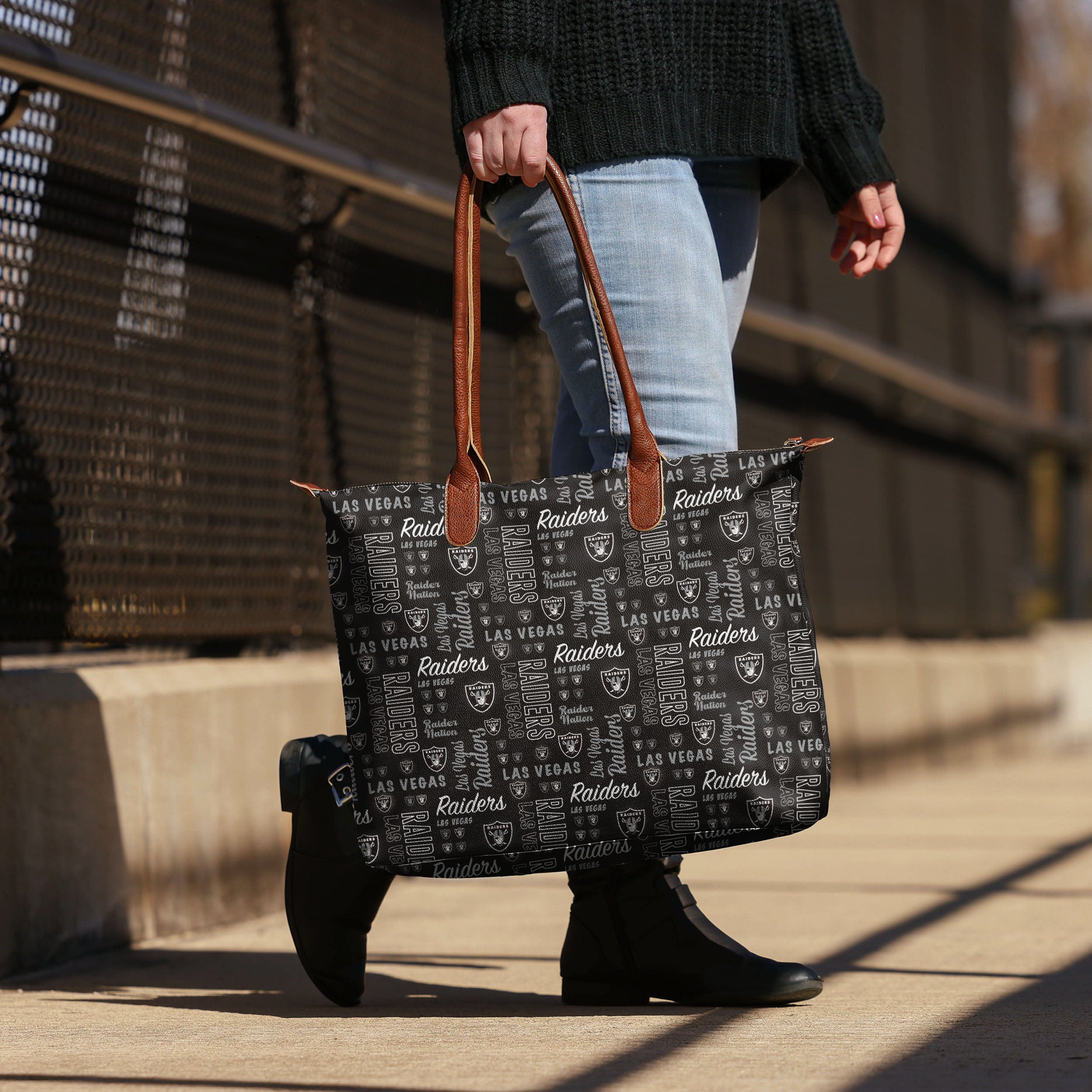 Las Vegas Raiders Spirited Tote Bag: Show Your Team Spirit!